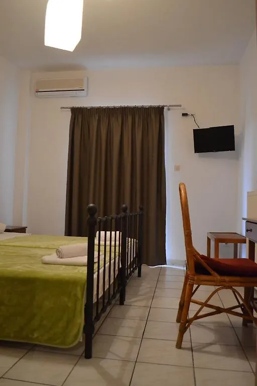 Eliza Studios And Apartments Pefkochori Greece