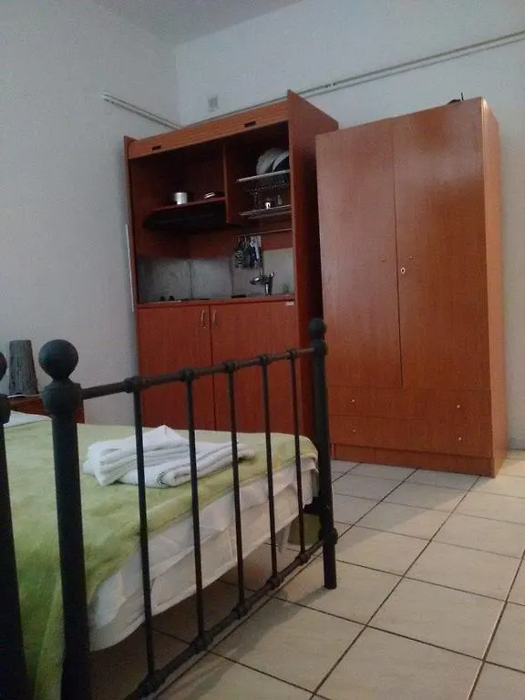 Eliza Studios And Apartments Pefkochori